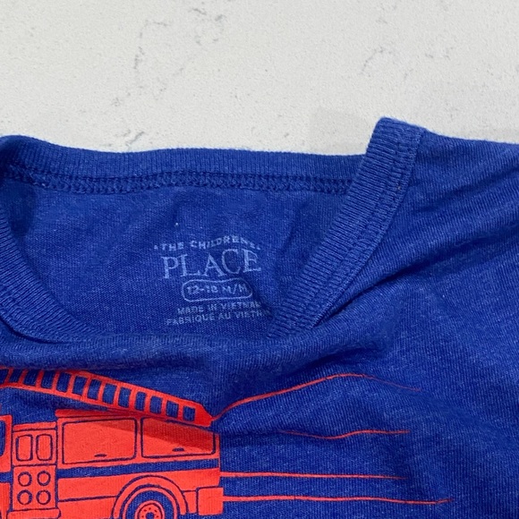 Tees 4/$15 The Childrens Place graphic tee 12-18m - Picture 4 of 4